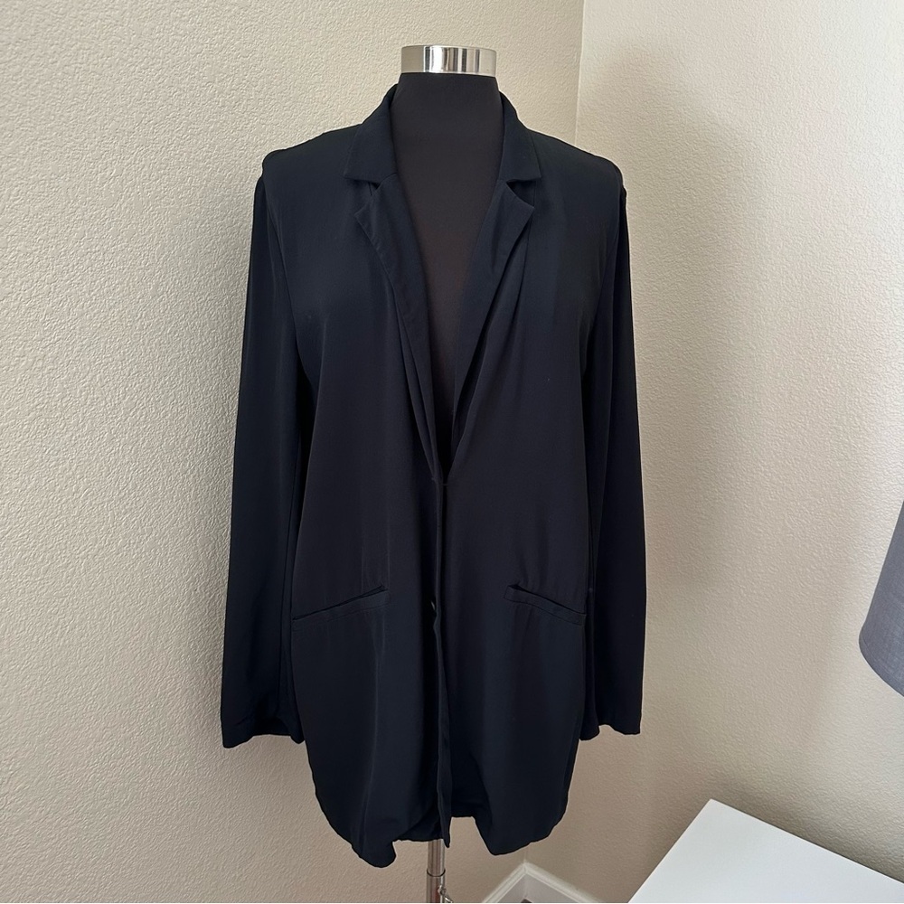 Eileen Fisher Black Two Buttons Front Long Sleeve Blazer Size M